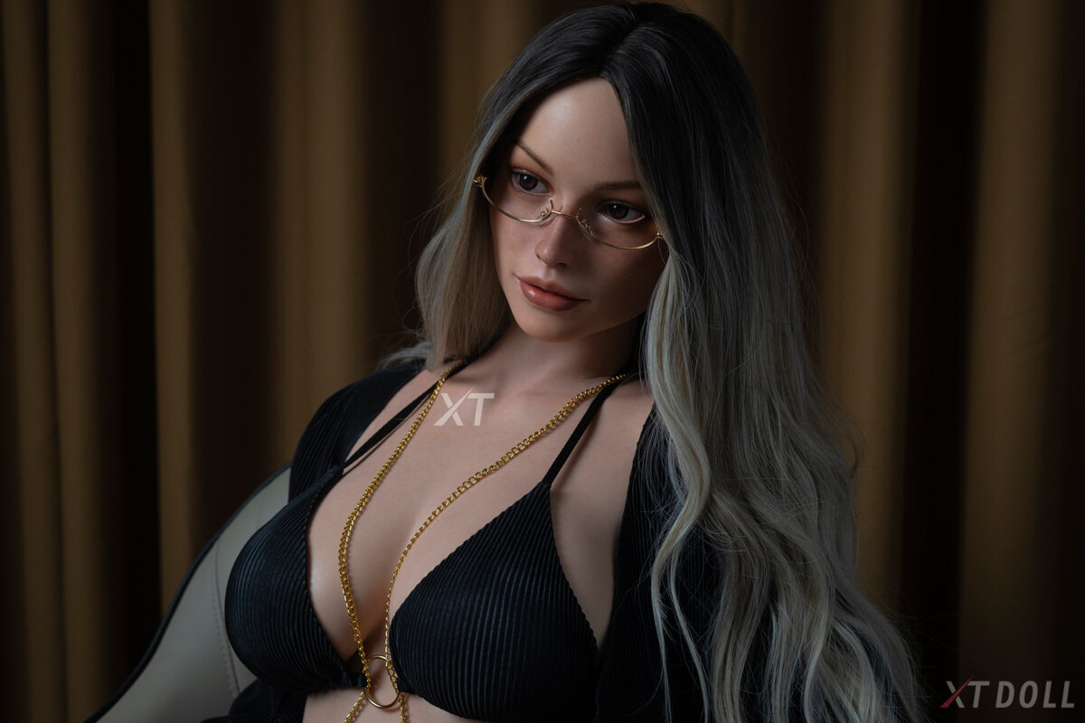 Picture of 165cm/5ft5 E-cup Silicone Sex Doll – Julie