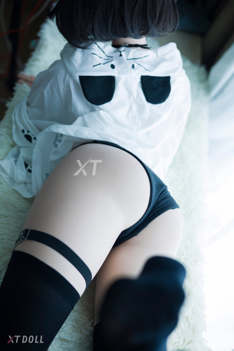 Picture of 157cm/5ft2 D-cup Silicone Sex Doll – Akira