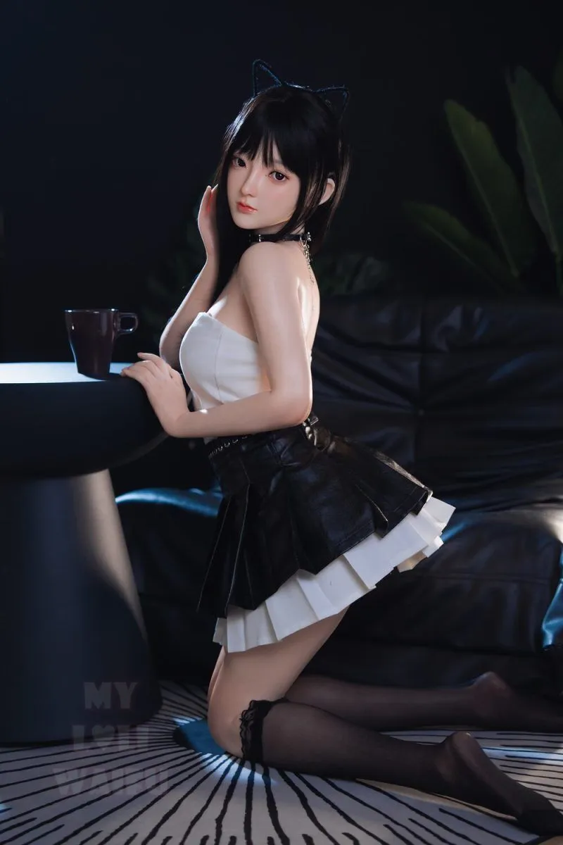 Picture of 148cm/4ft10 B-cup Silicone Sex Doll – Fuyuki