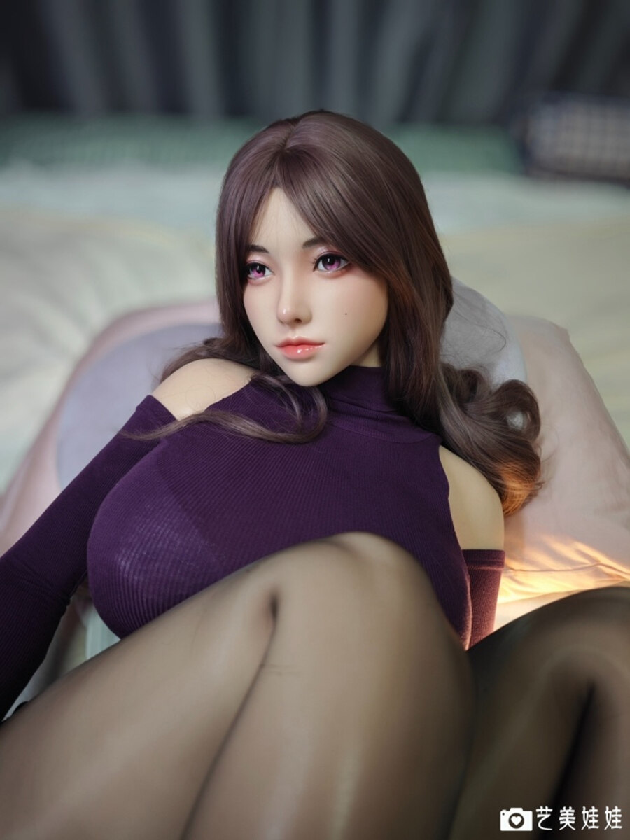 Picture of 162cm/5ft4 F-cup Silicone Sex Doll – Xiaobei