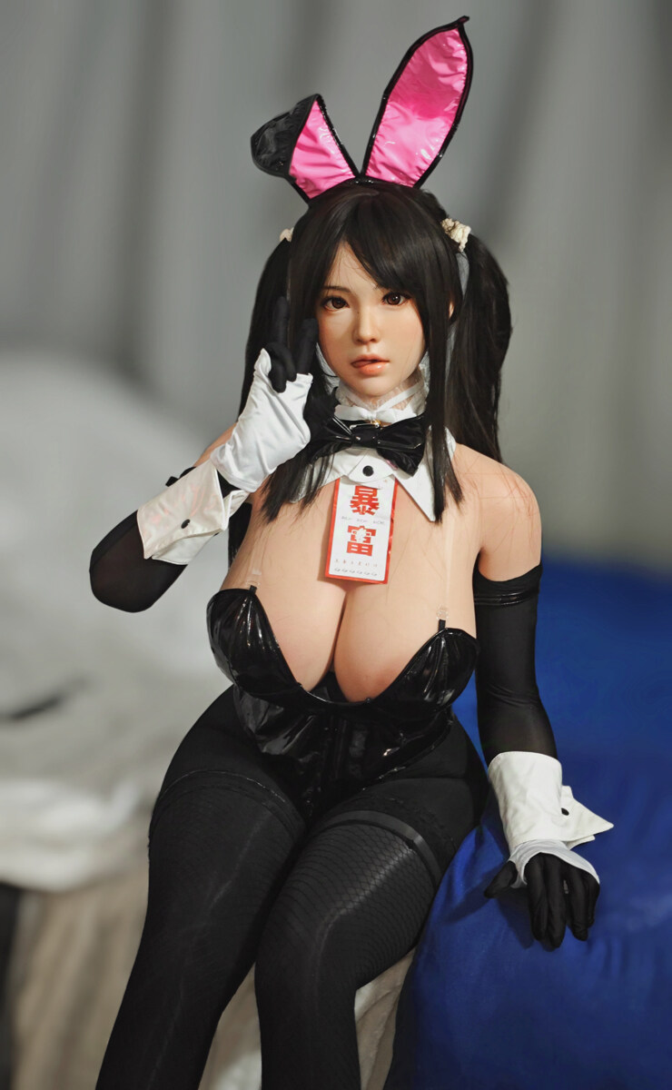 Picture of 162cm/5ft4 F-cup Silicone Sex Doll – Sally