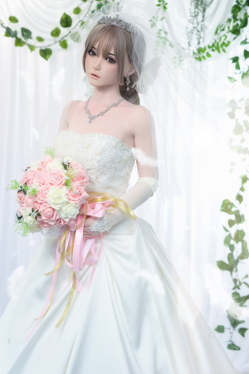 Picture of 150cm/4ft11 B-cup Silicone Sex Doll – Nicola