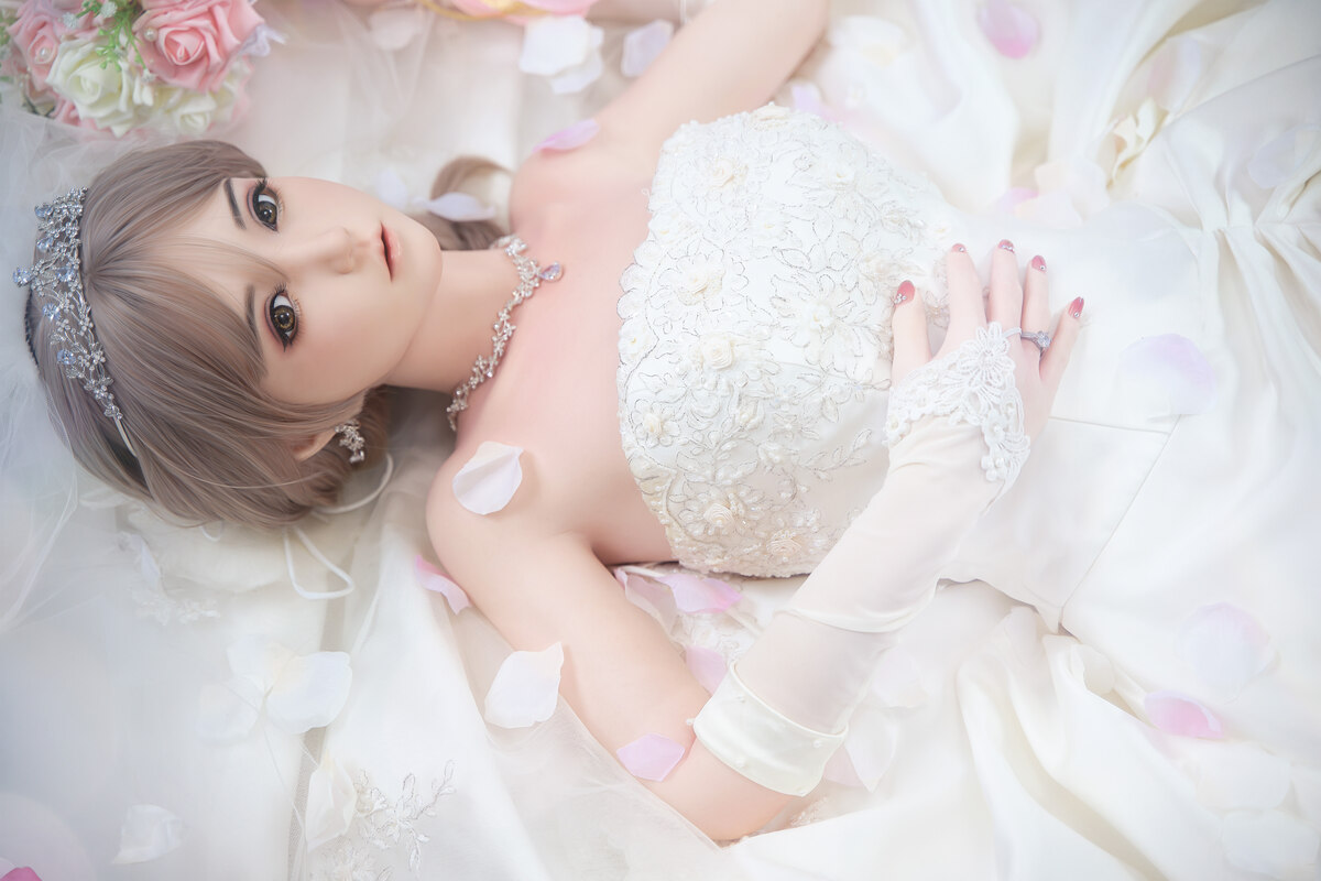 Picture of 150cm/4ft11 B-cup Silicone Sex Doll – Nicola
