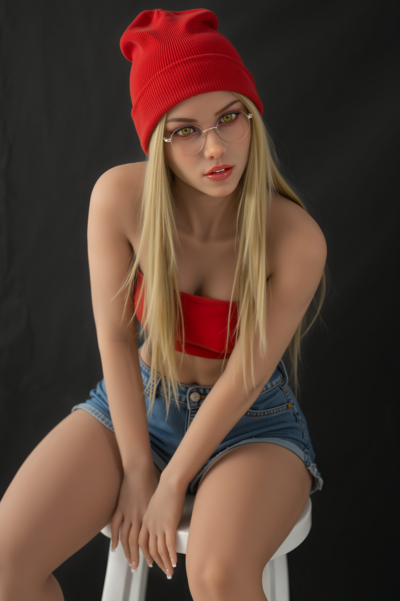 Picture of 151cm/4ft11 F-cup TPE Sex Doll – Milarry