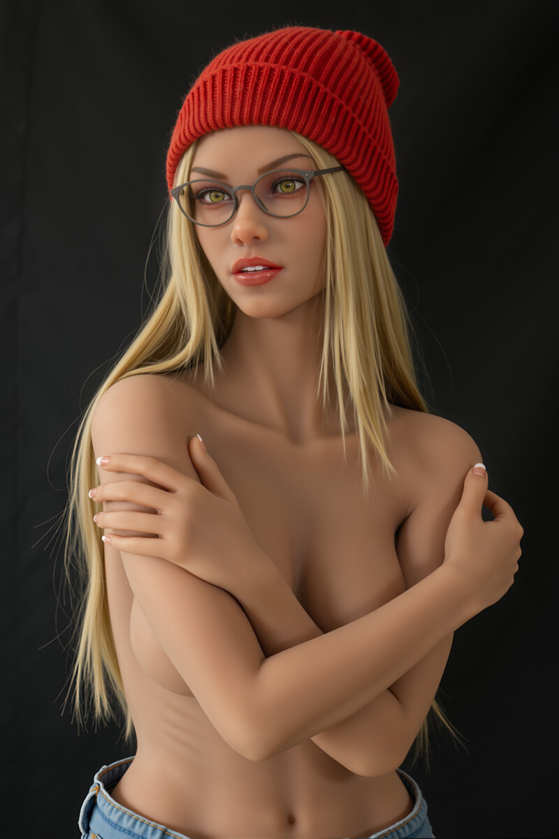 Picture of 151cm/4ft11 F-cup TPE Sex Doll – Milarry