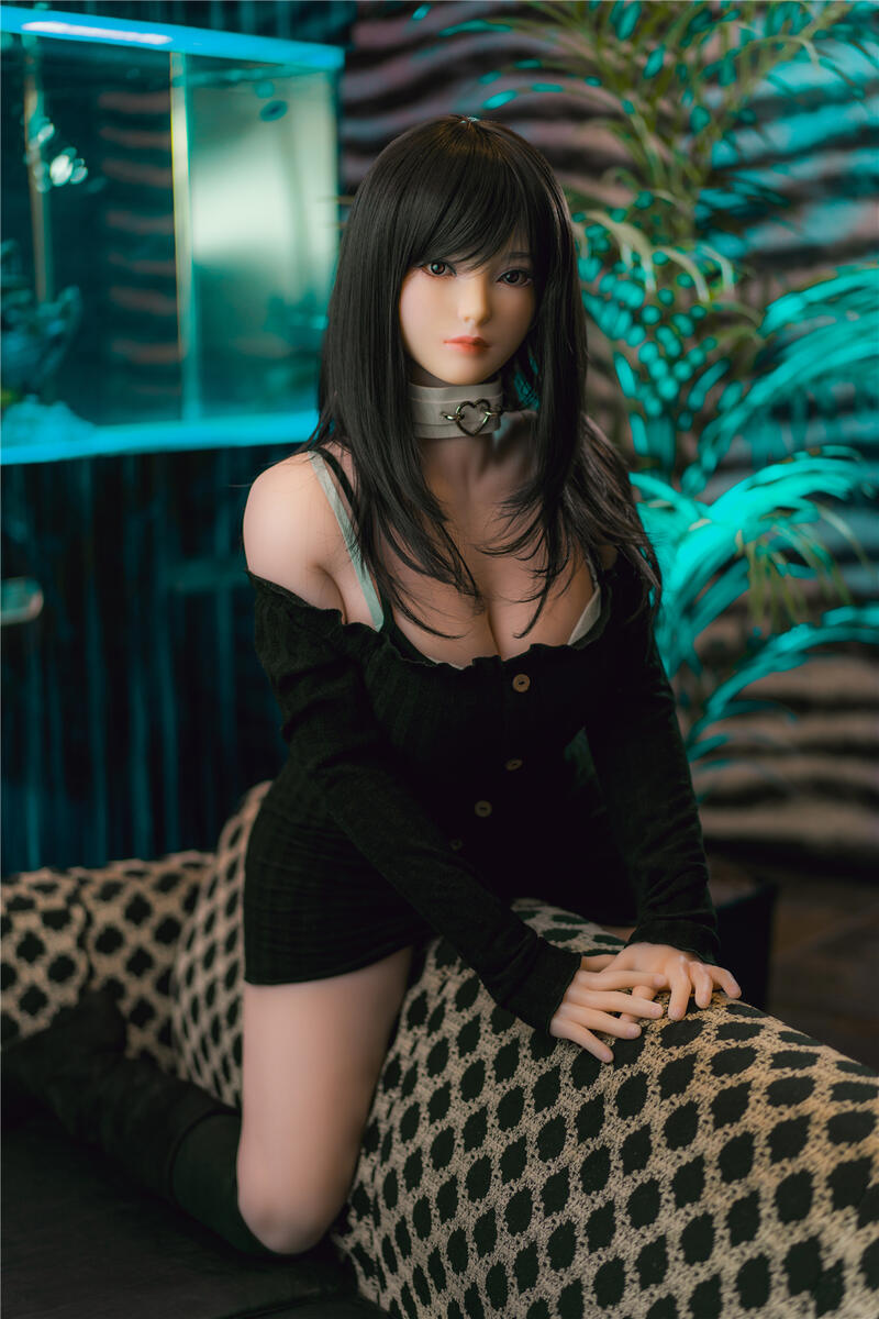 Picture of 150cm/4f11 F-cup Silicone Sex Doll – Elsie Bart