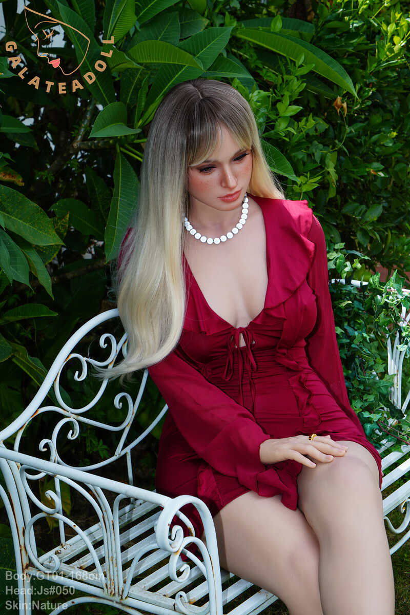 Picture of 168cm/5ft6 D-cup Silicone Sex Doll – Carrie.D