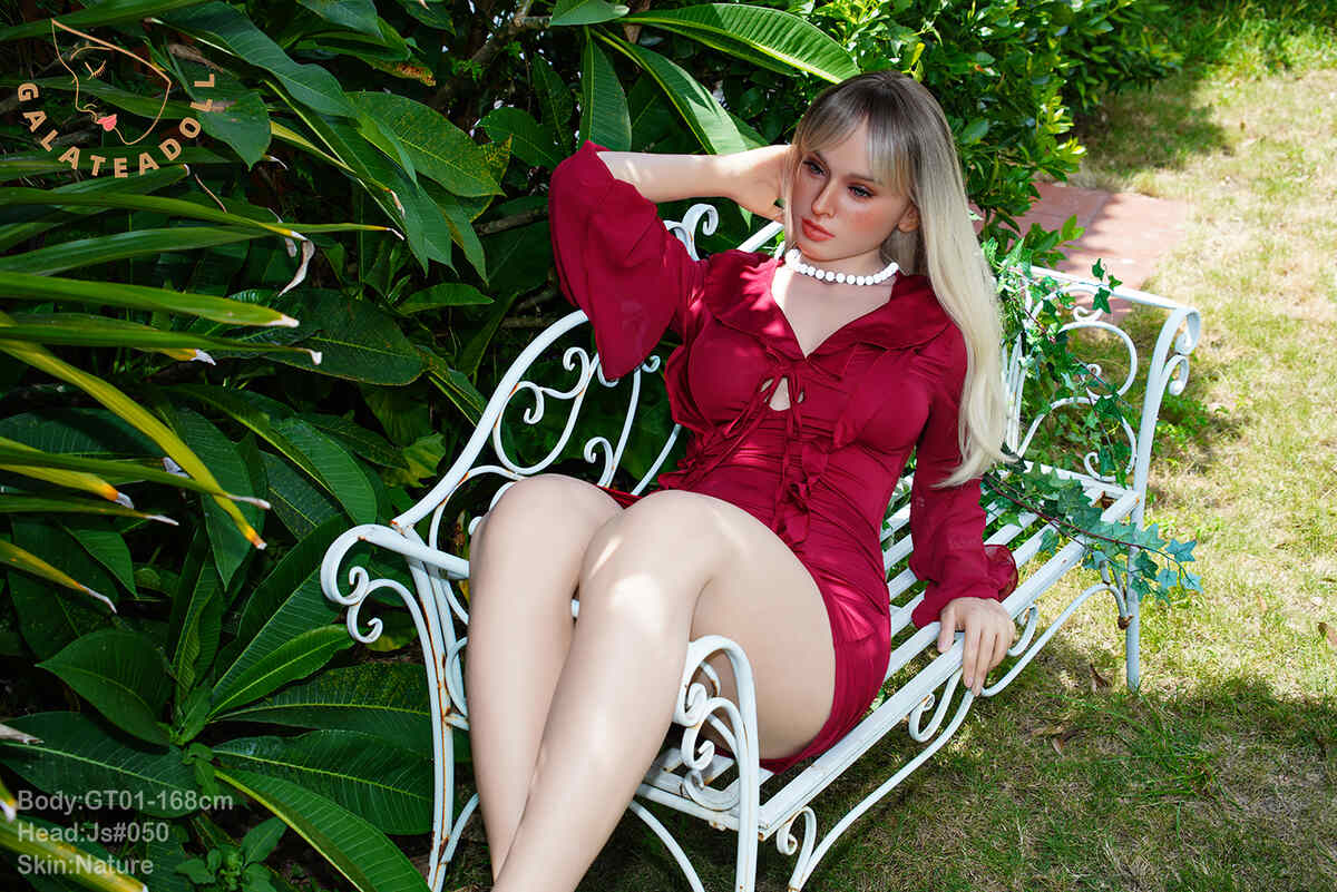 Picture of 168cm/5ft6 D-cup Silicone Sex Doll – Carrie.D
