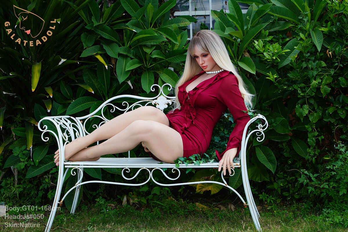 Picture of 168cm/5ft6 D-cup Silicone Sex Doll – Carrie.D