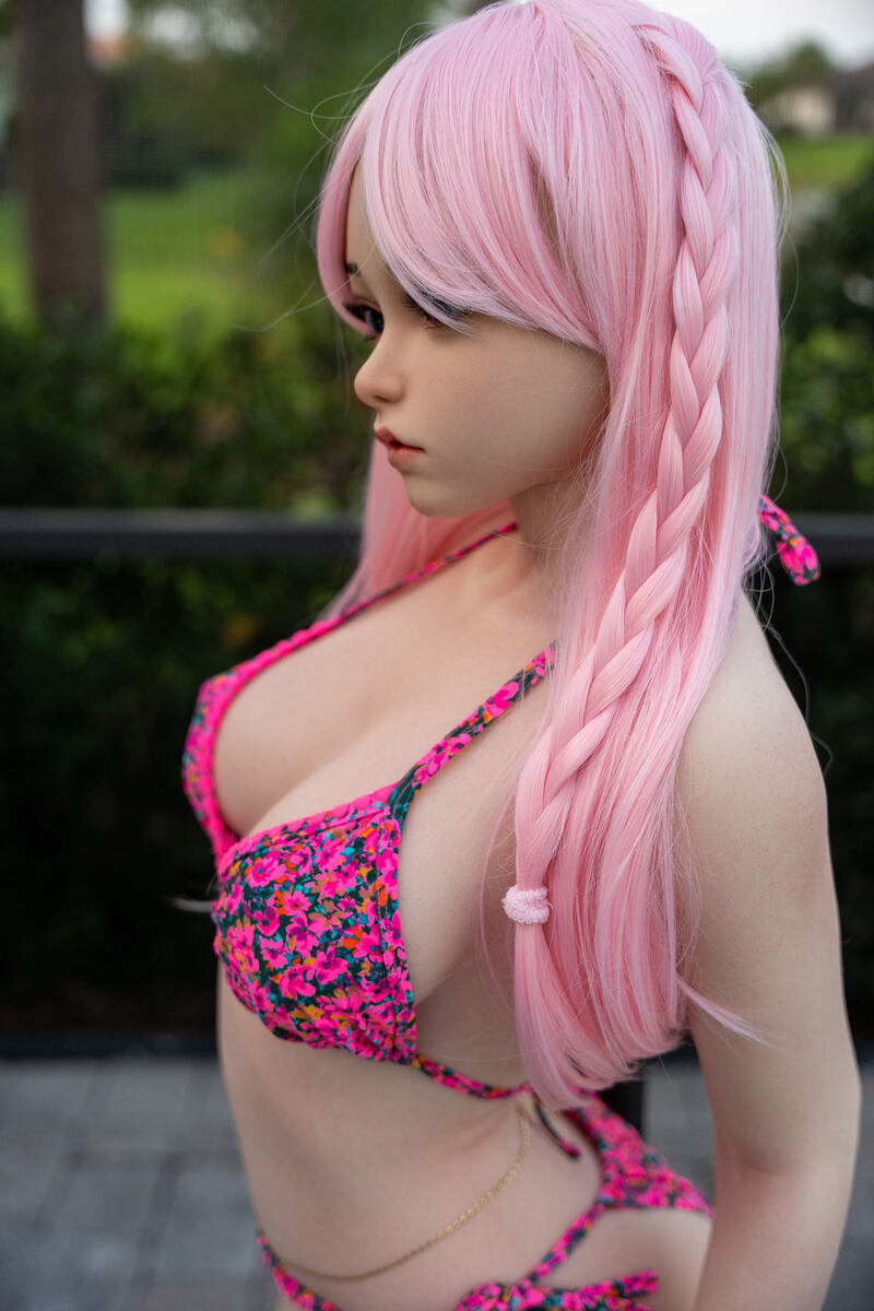 Picture of 160cm/5ft3 E-cup Silicone Sex Doll – Anna May