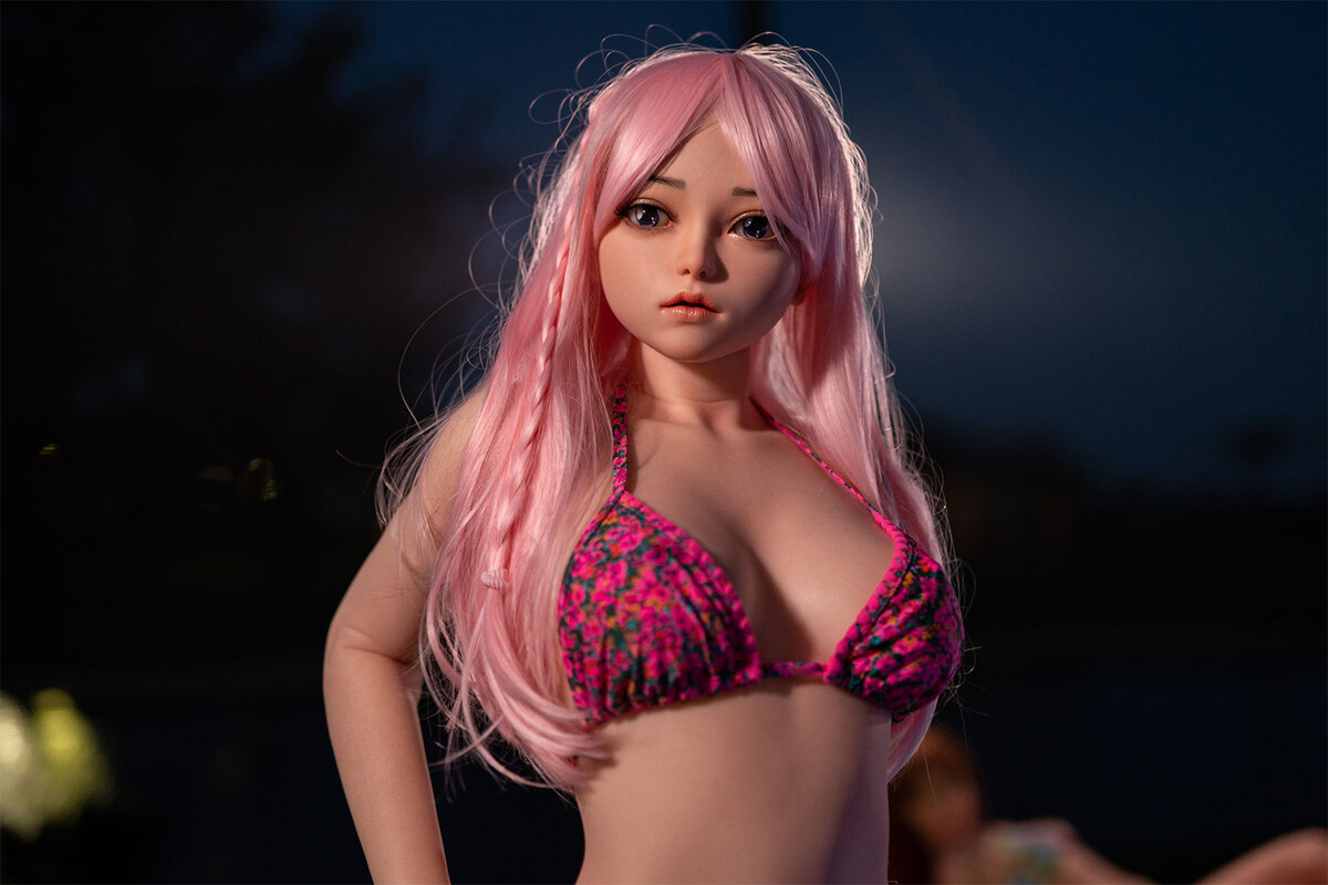 Picture of 160cm/5ft3 E-cup Silicone Sex Doll – Anna May